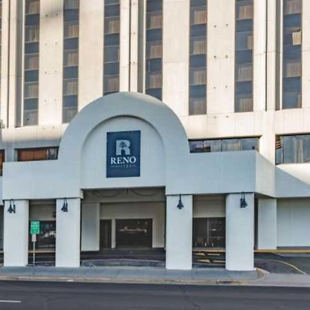 Reno Suites Ngoại thất bức ảnh