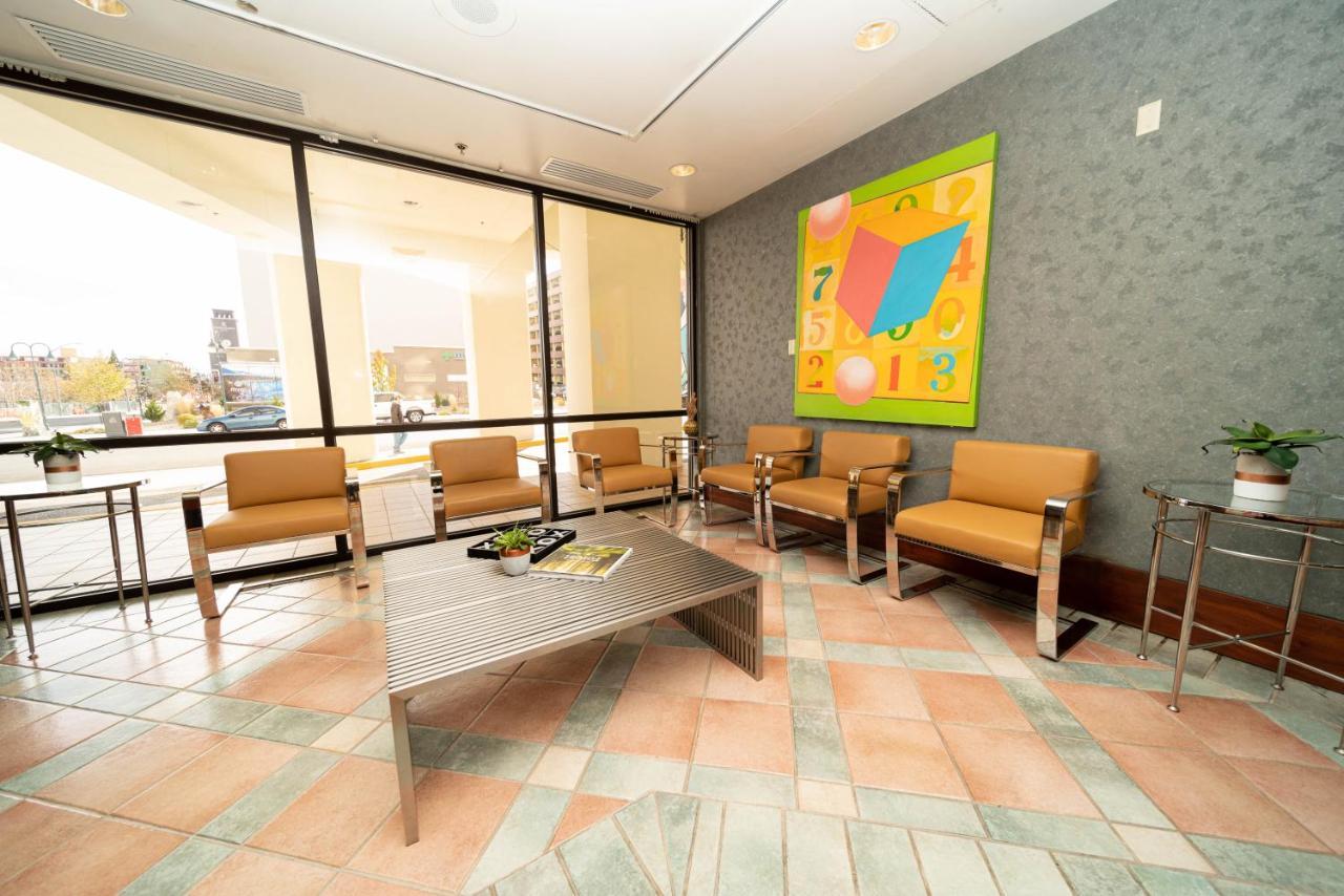 Reno Suites Ngoại thất bức ảnh