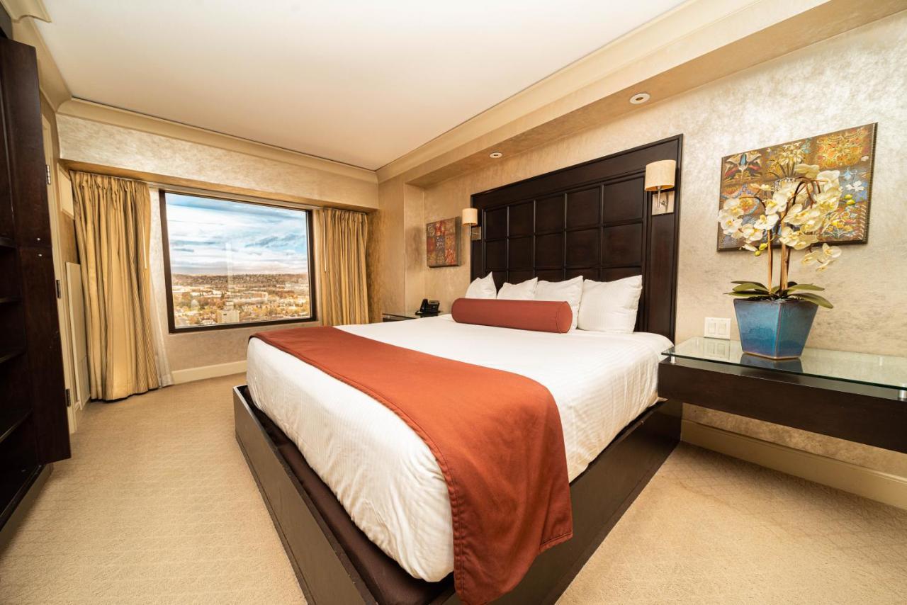 Reno Suites Ngoại thất bức ảnh